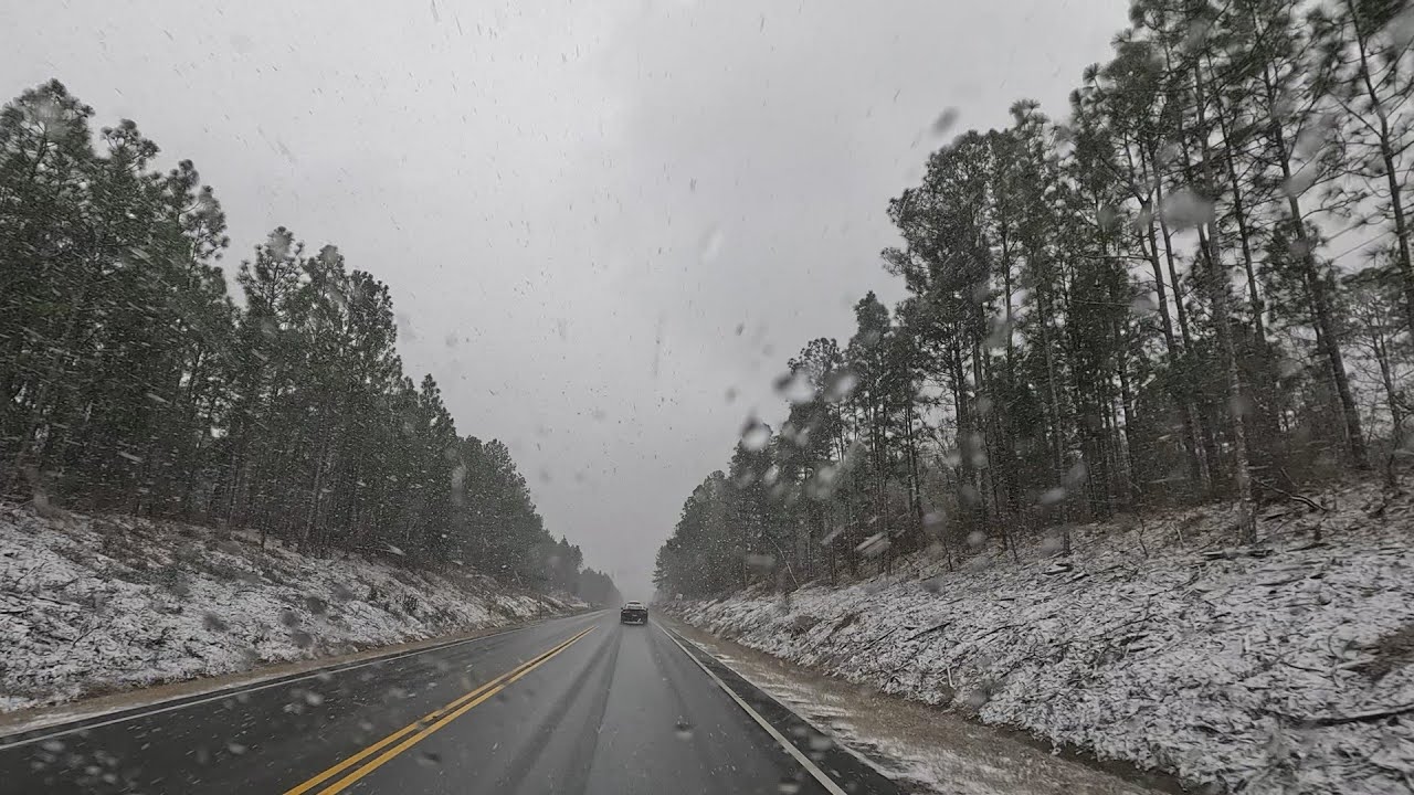 Hitchcock Parkway...but snow!