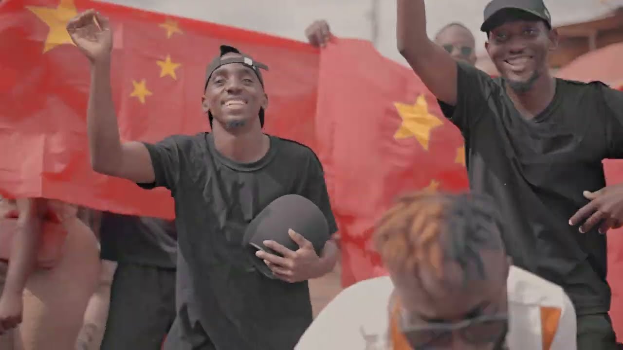 237000 volt _ [ clip officiel] / vamos arafat 
