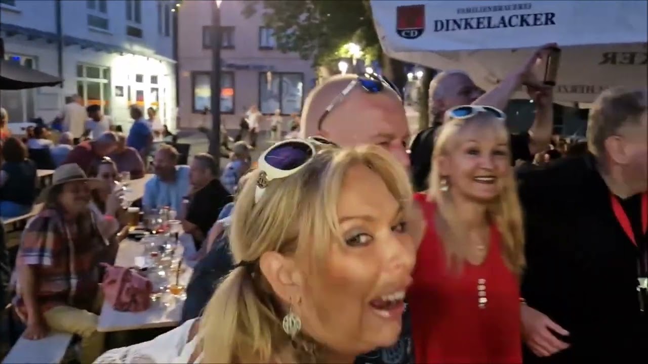 Profi-S&auml;nger aus Stuttgart f&uuml;r Schlager und mehr &bull; Market &bull; K&uuml;nstlerportal artistenfuerdich.de
