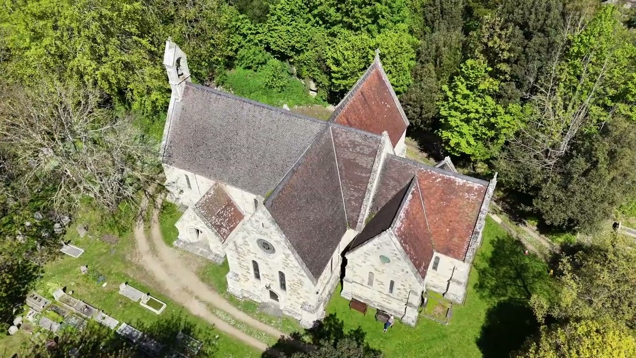 Bonchurch..... Isle of Wight..inc drone footage and a walk down the Chimney step.