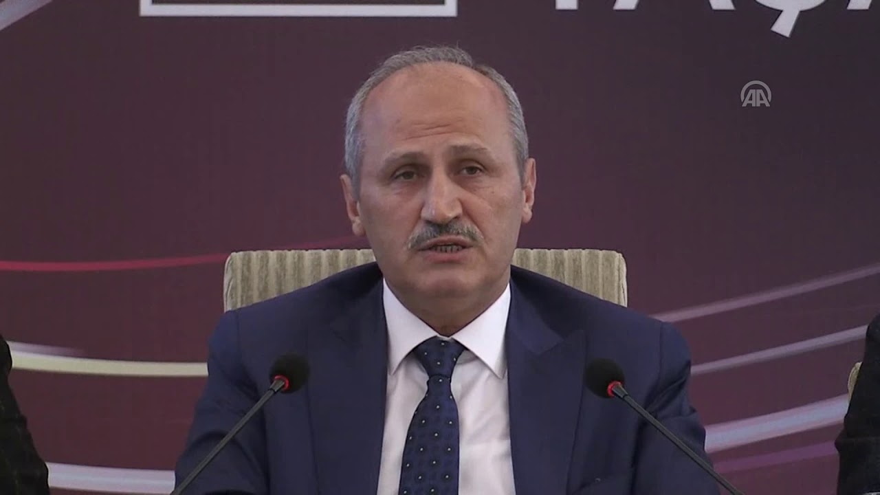 Cahit Turhan-&ldquo;Demiryollarında 17 Yılda Kat Edilen Mesafe ve Hedefler&rdquo; konulu basın toplantısı yaptı.