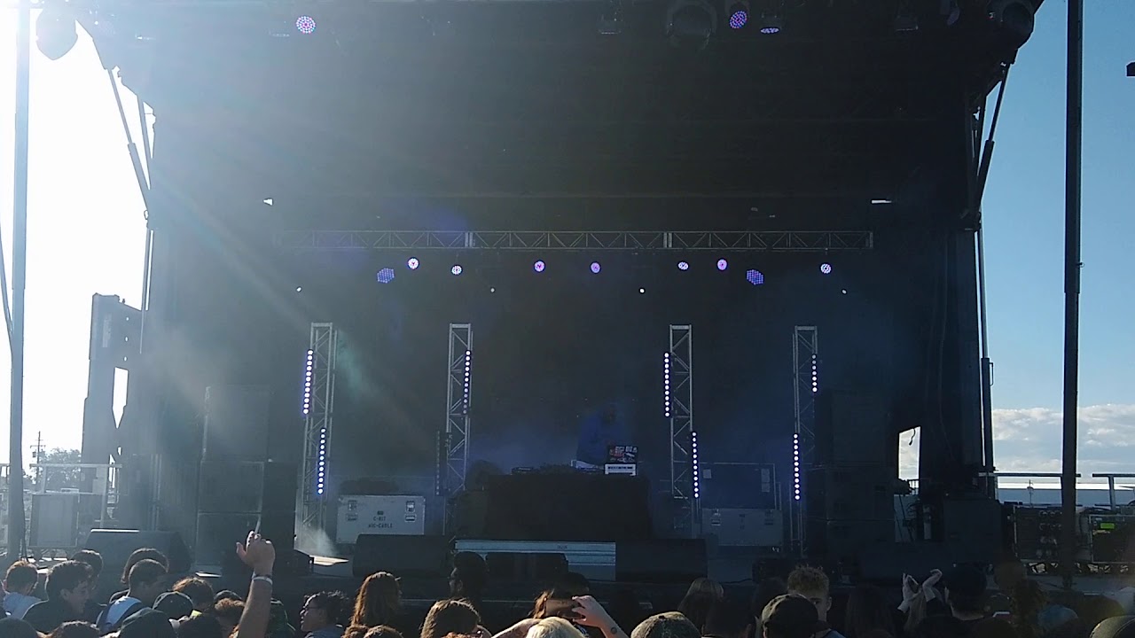 Hotbox Farm live Concert with Snoop Dogg