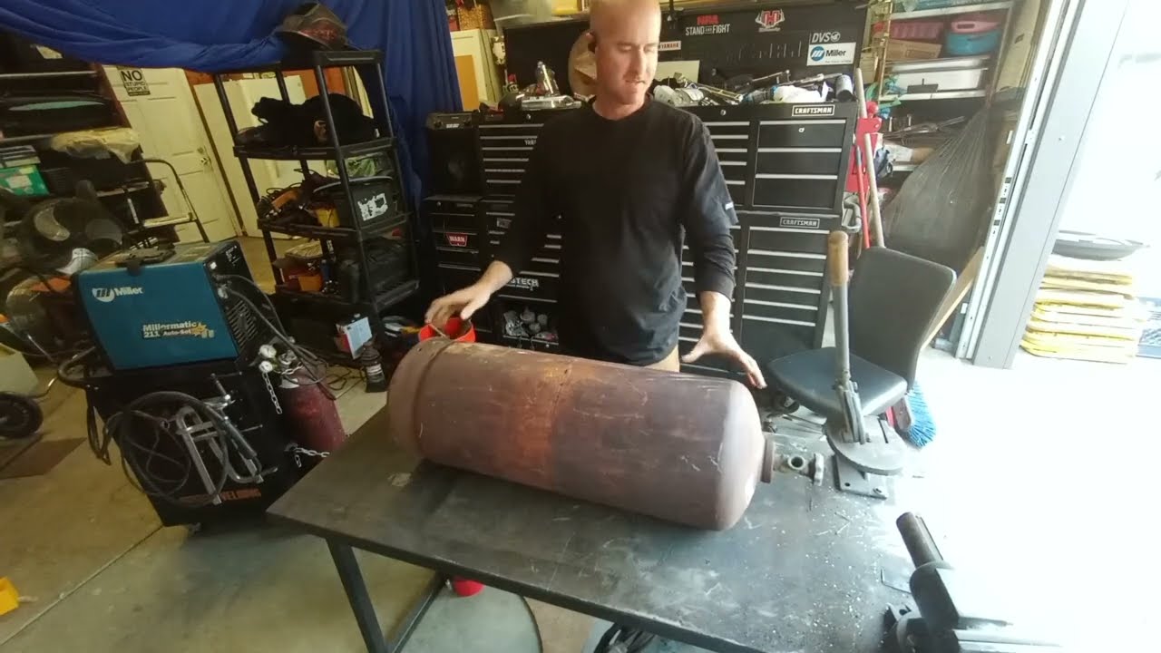 ACETYLENE TANK CORE removal