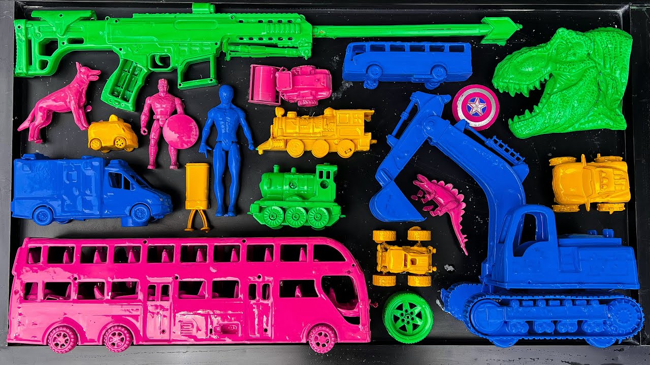 Membersihkan Mainan Mobil-Mobilan, Mobil AMBULANCE, BUS TELOLET, KERETA API, MOBIL MONSTER, TOPENG