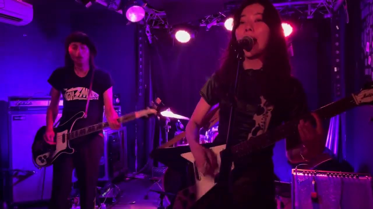 The Highmarts, great rock’n’roll trio from Japan @ l’Internationale, Paris (07/09/23): Test Drive