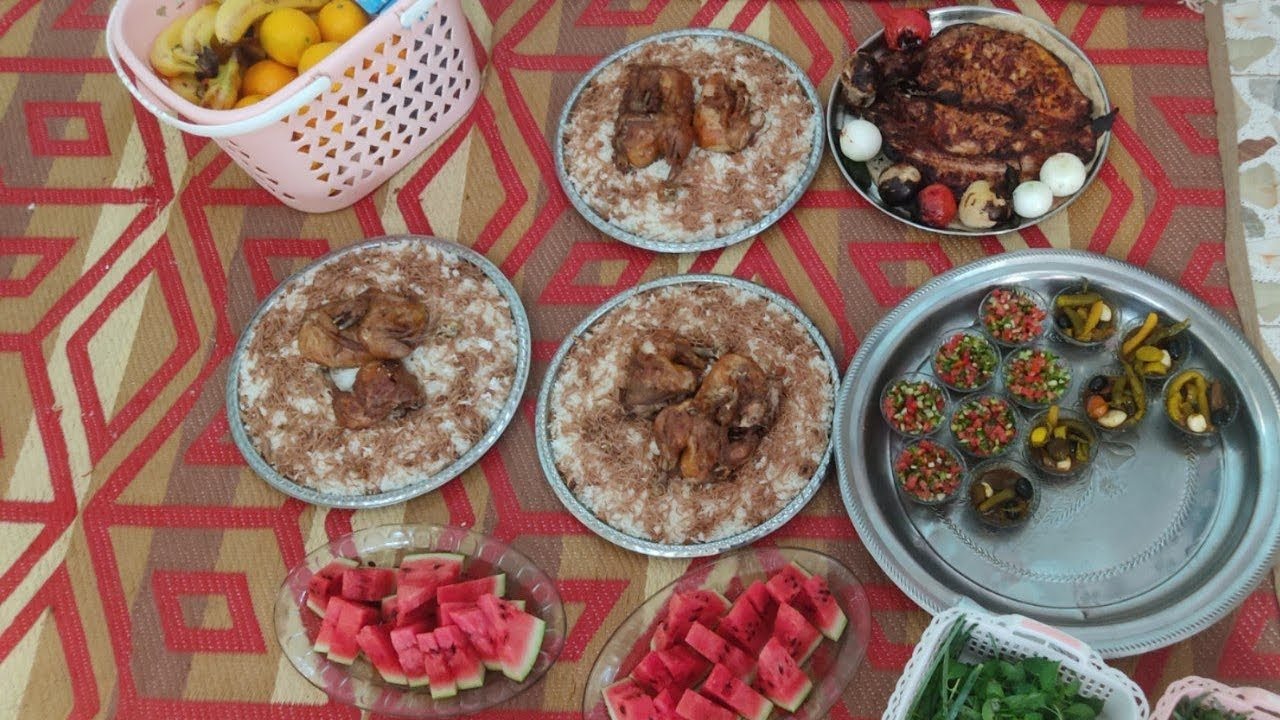 بعدكم محافظين على هاي العادة العراقيةلو بطلتوها؟🇮🇶سمچ شوي بتنور الطين😍 لايك واشتراك💖