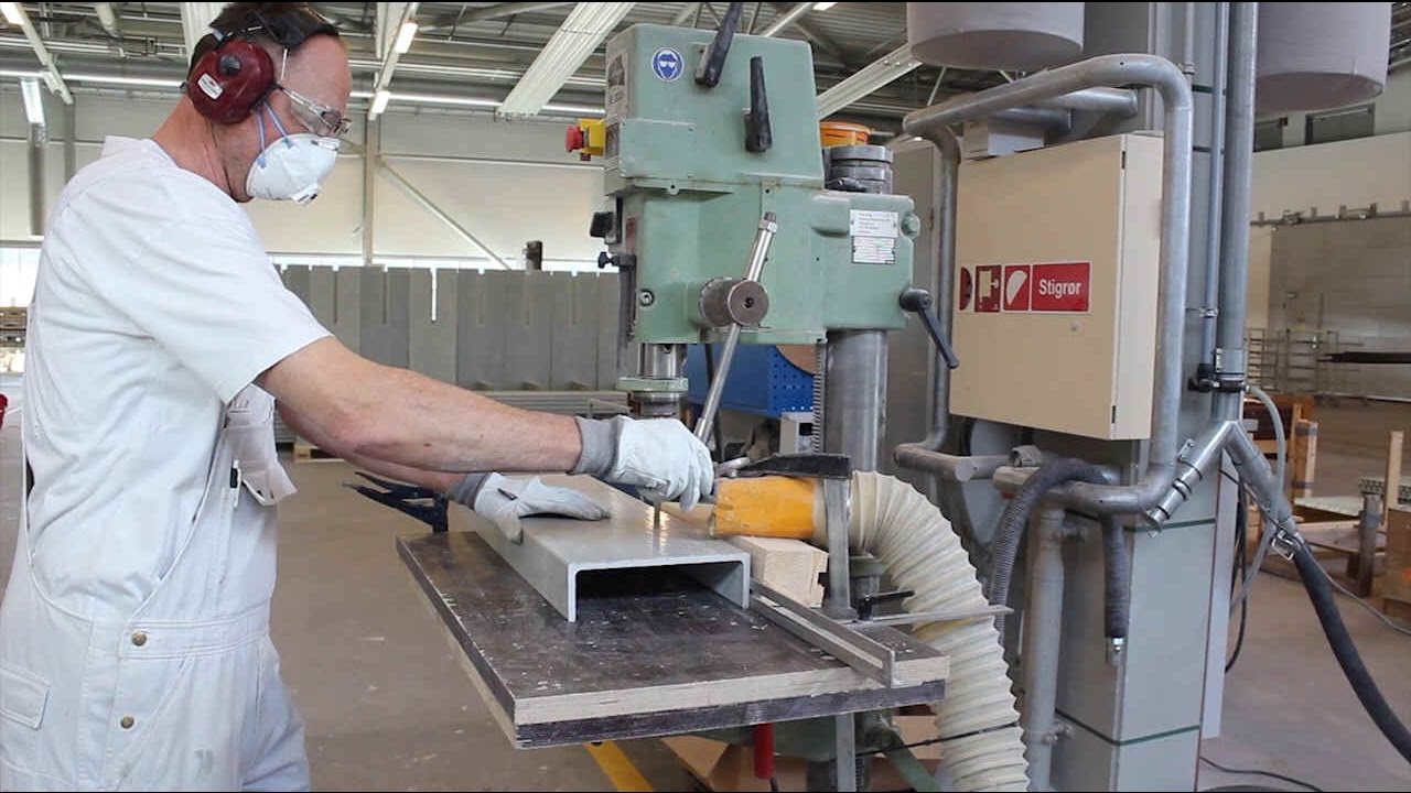 Fiberline Anweisungsvideo #2: Das Bohren und Versiegeln von GFK
