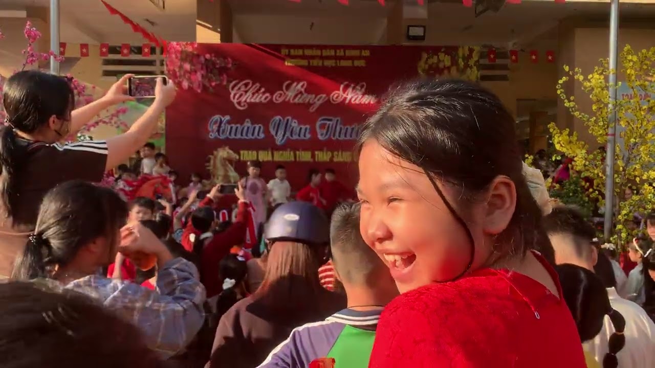 Văn nghệ hội chợ ẩm thực Xuân Bính ngọ 2026 tiểu học Long Đức