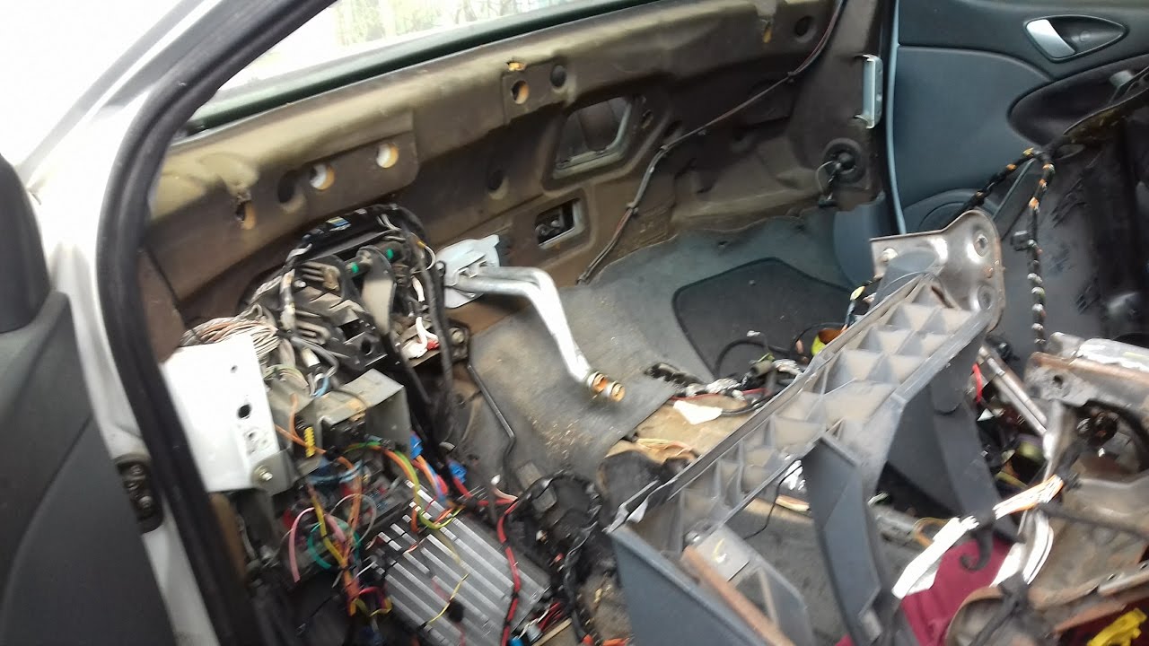 Citroen C5 MK1 2003 dashboard removal, heater matrix and flaps repair - снятие торпедо и заслонок