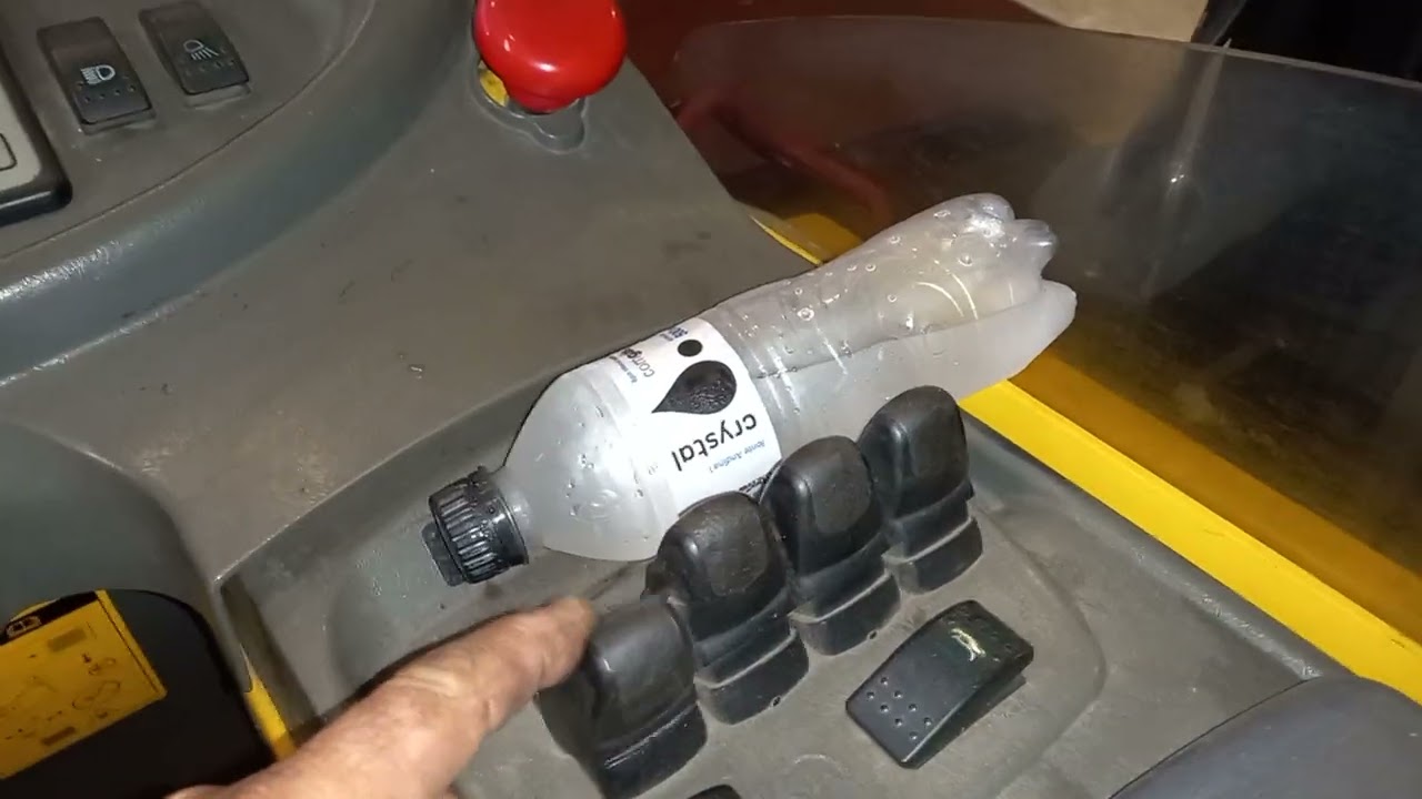 empilhadeira elétrica retrátil como operar