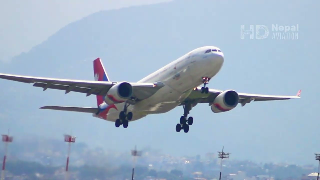 ✈️🇳🇵 Nepal Plane Spotting | 22 Minutes Takeoffs & Landings at Kathmandu’s Mountain Airport!