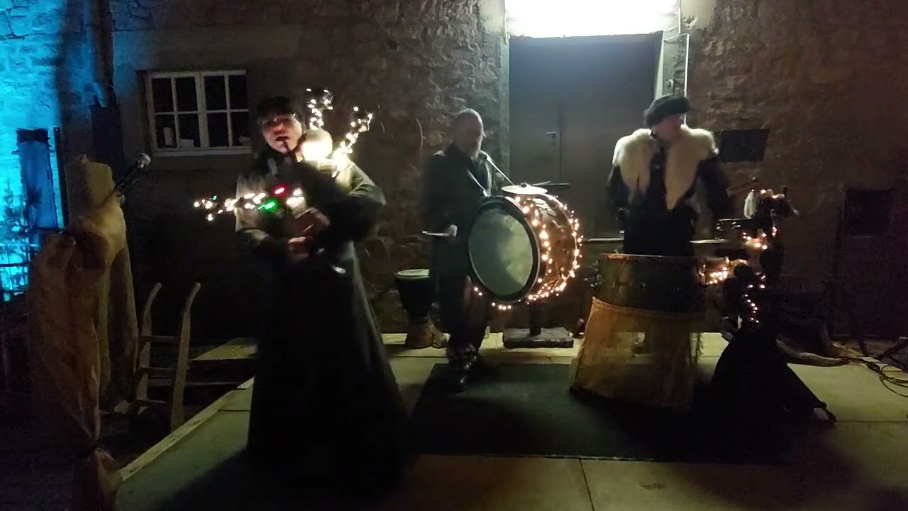Spielleute Ratz Fatz und Rübe - Anoroc ( Abends )