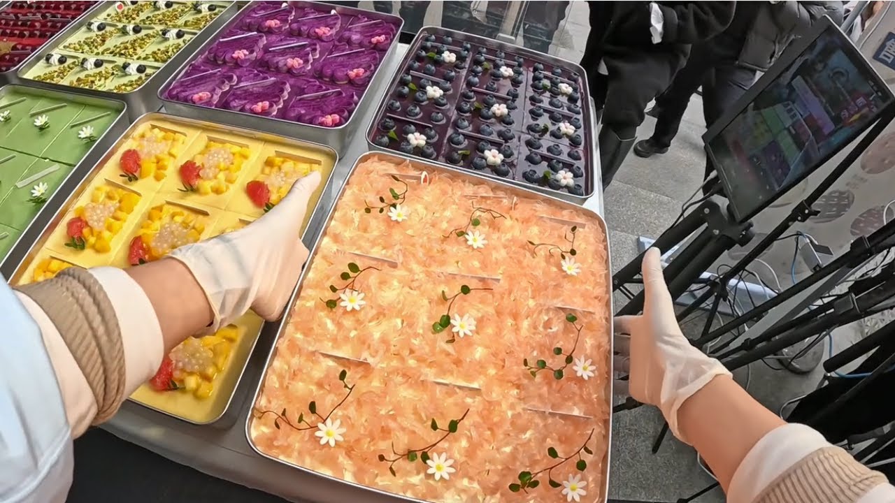 Day 22 || Spring Breeze ~  Immersive stall selling tiramisu