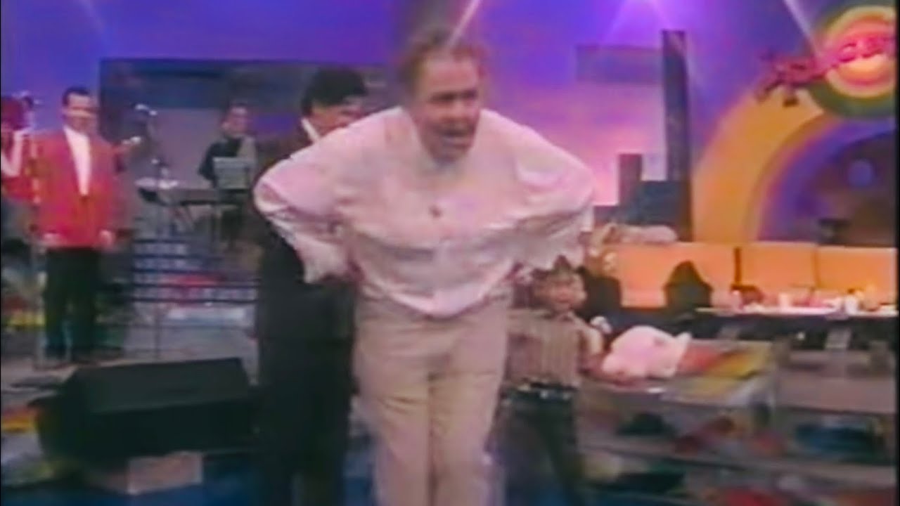 Paco Stanley y Mario Bezares: Gallinazo en Pácatelas
