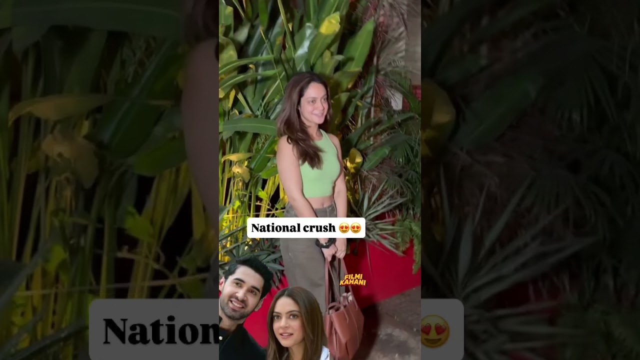 Every frame she graces, hearts are claimed — Anya Singh, our  national crush.😍😍