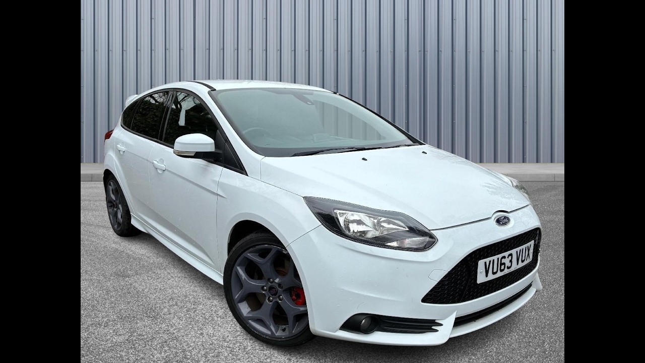 Ford Focus 2.0T EcoBoost ST-2