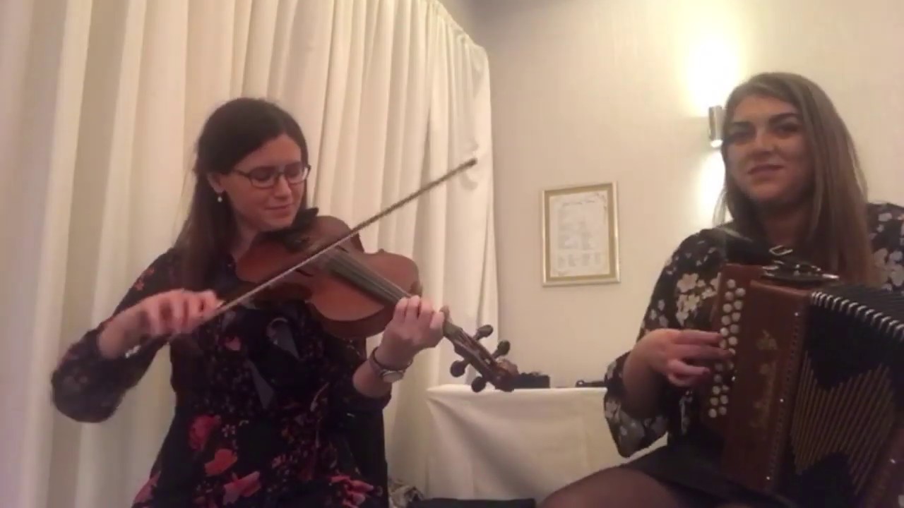 St  Patrick's Day  (set dance) - The Duke of Leinster (reel)