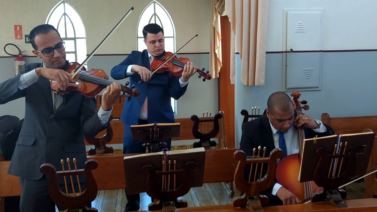 HINO 260 - Sou Servo Inútil - CCB Lauci - Violino, Viola  e Cello