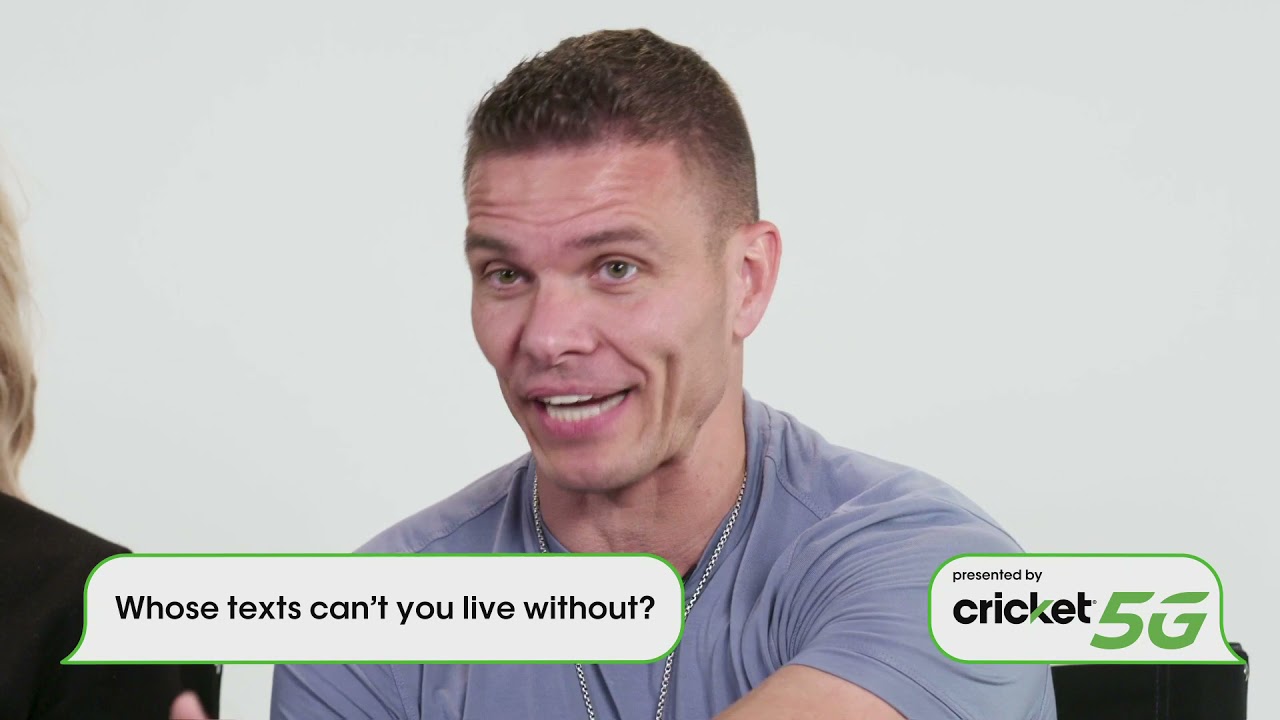WWE’s “What the Hell's on Your Cell?” ft. Natalya and TJ Wilson | Cricket Wireless