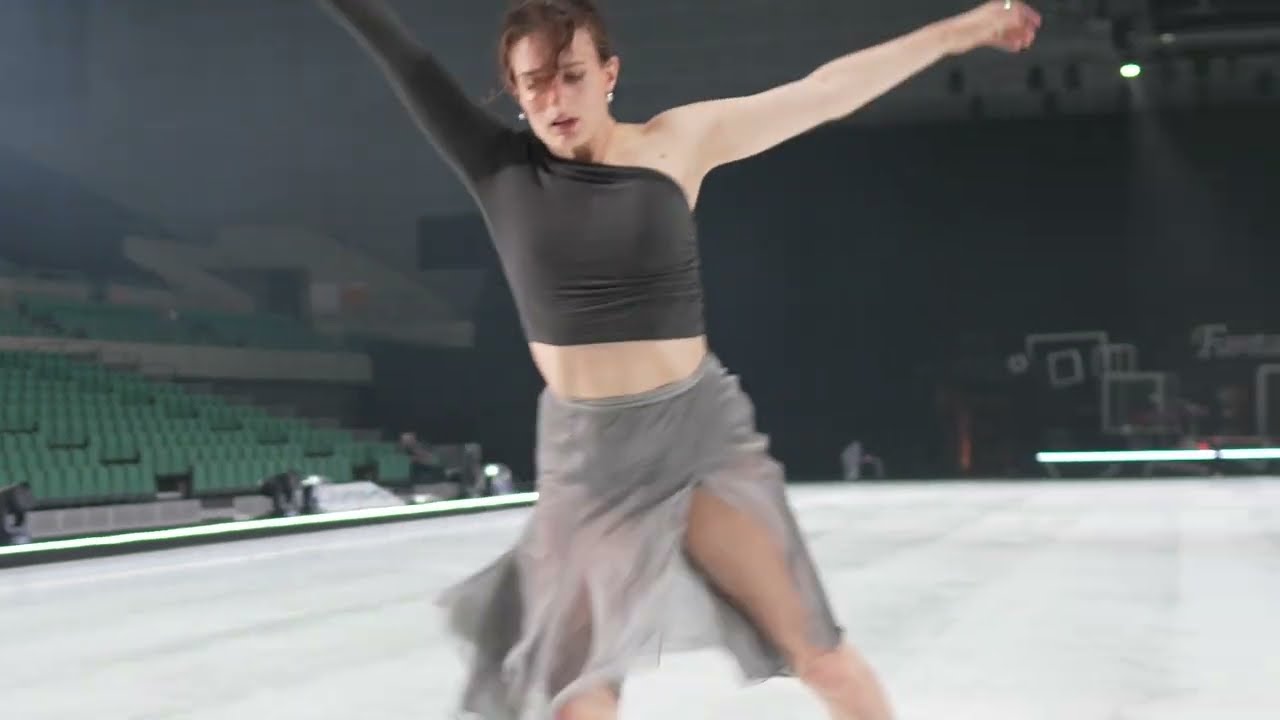 'Saudade Saudade' - Gabriella Papadakis, Tiffany Zahorski, Sofia Sforza & Jeremie Flemin