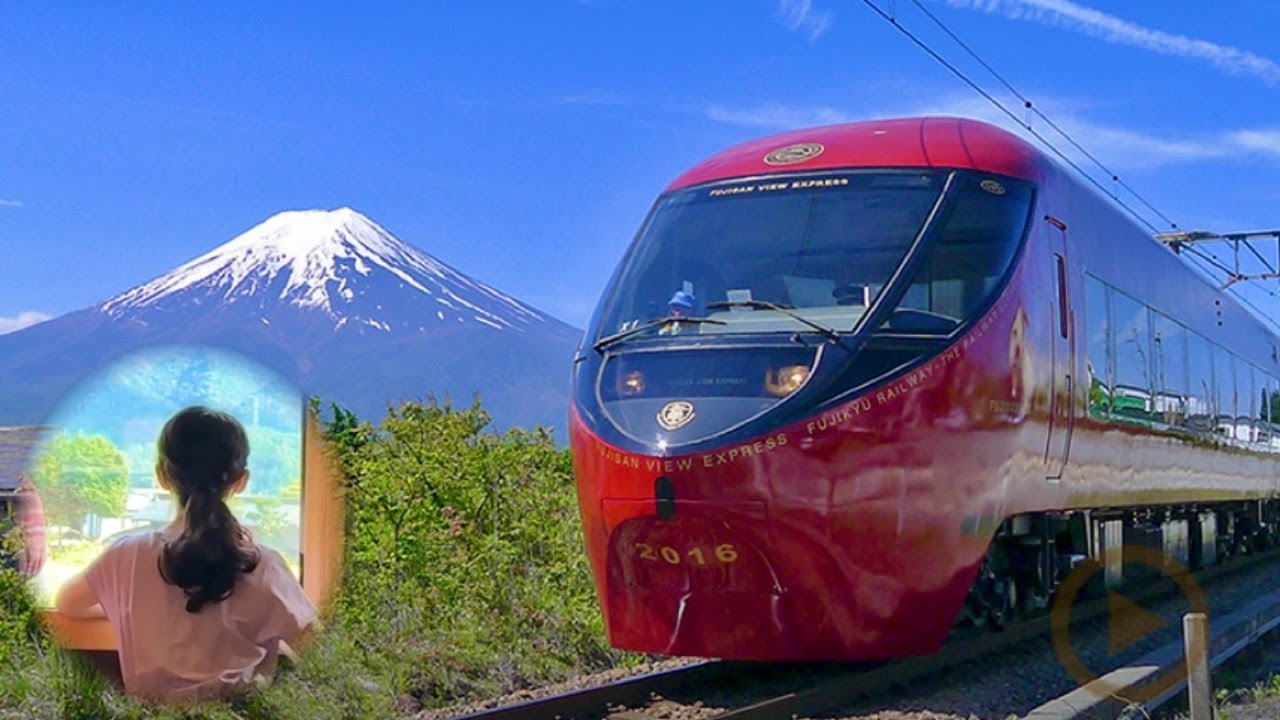 富士山に1番近い鉄道🚃富士山ビュー特急に乗車/A train running near Mount Fuji