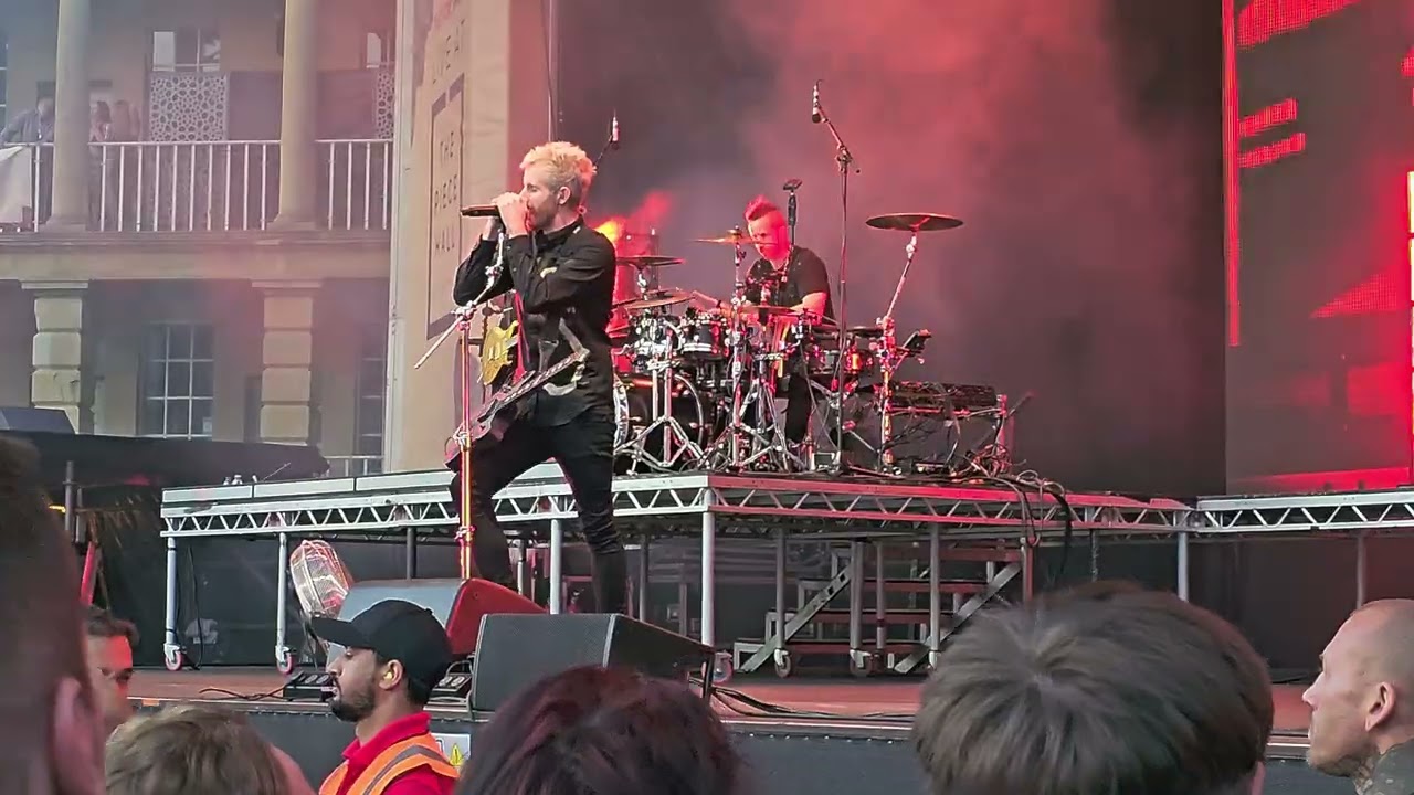 Pendulum - Cannibal - Live @ Piece Hall, Halifax - 4K 60fps #shorts
