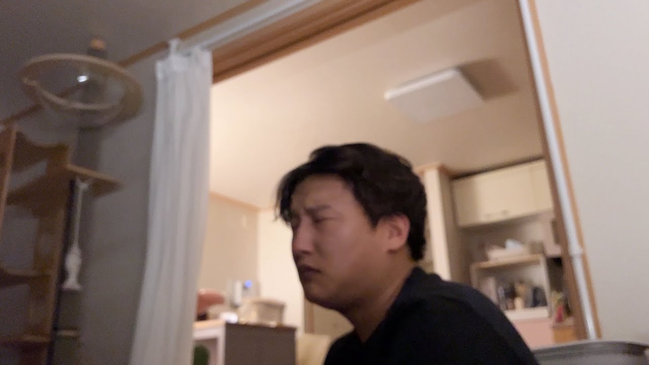 밖에서 만취해온 남친이 오열해요ㅋㅋㅋㅋㅋ짱귀엽