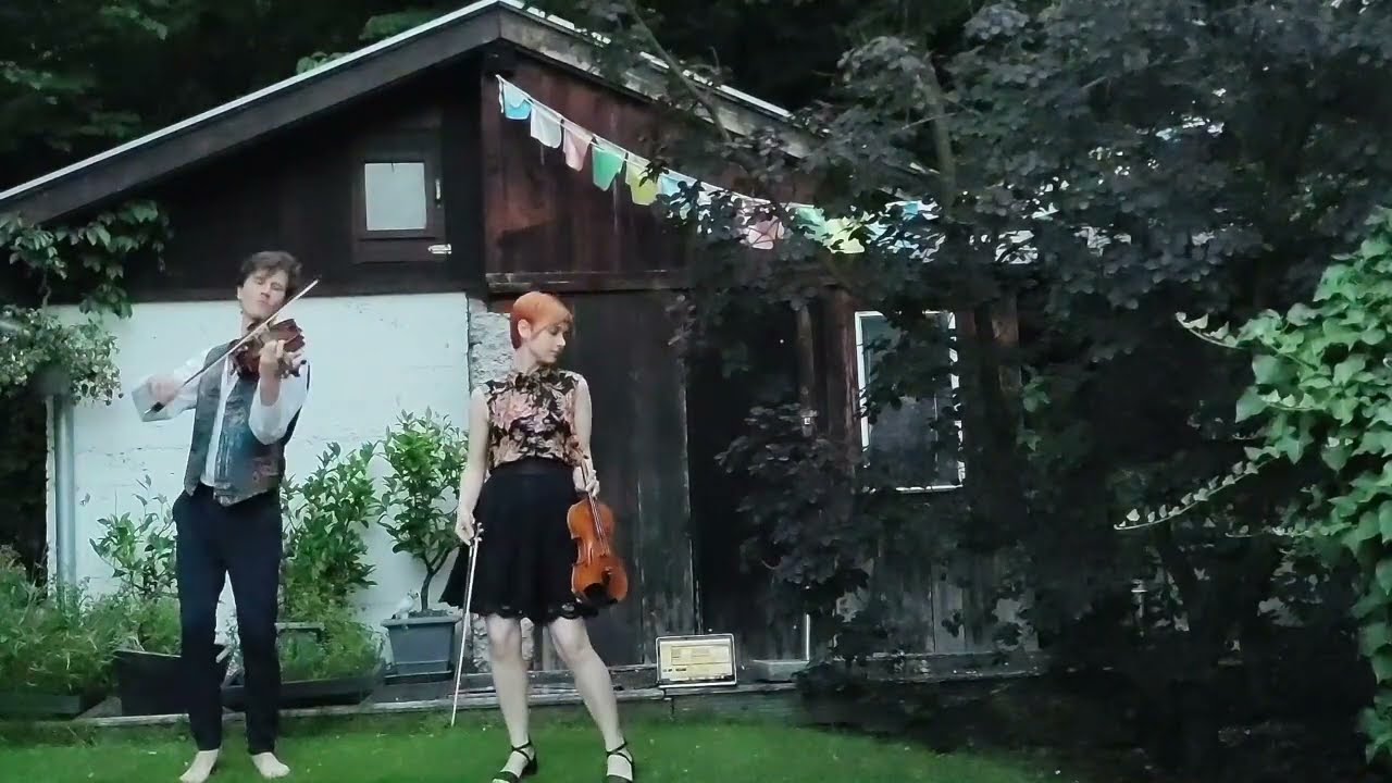 Petra Pan & Lorenz von Hötting - Ajde Jano (Cover)