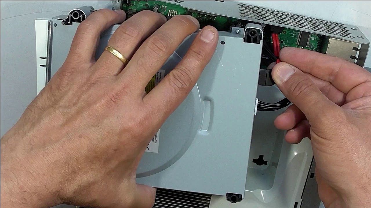 Réparer lecteur Xbox 360 qui ne s' ouvre pas