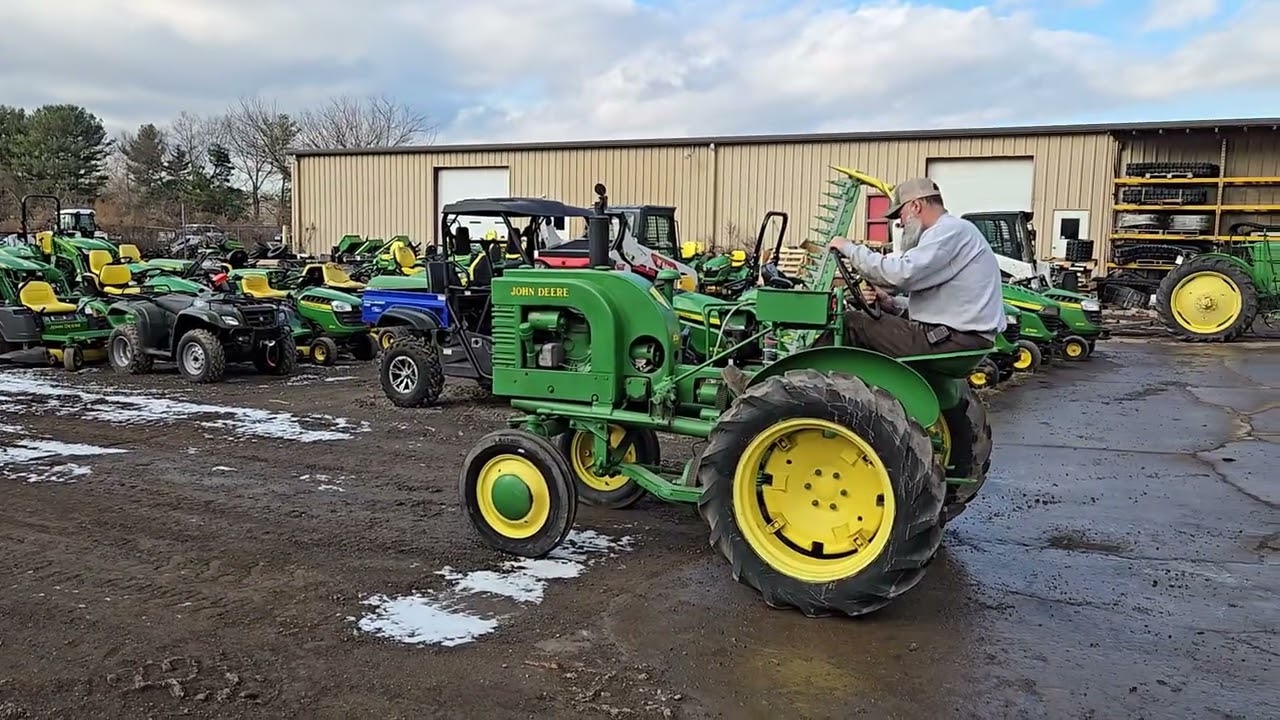 Lot 76 John Deere LA Sickle Bar Mower Tractor Selling At Timed Auction 1/31/26