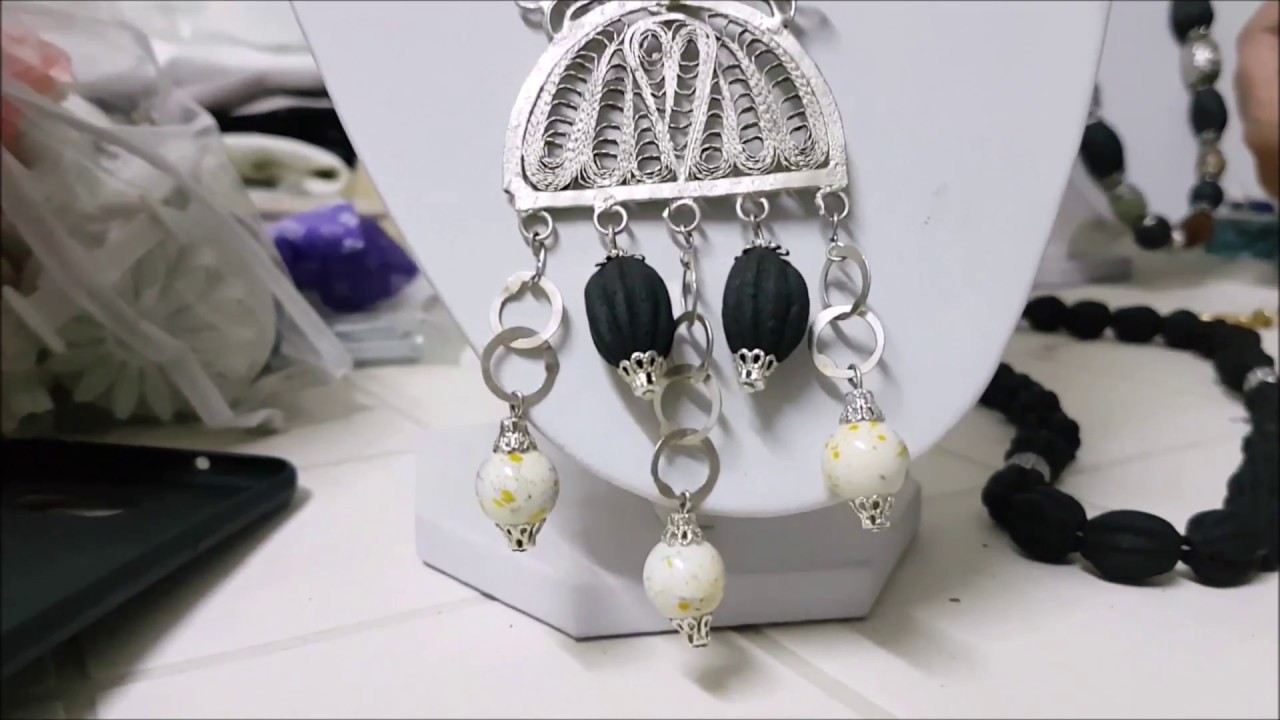 Khalil Titouhi - Fabrication de bijoux en Ambre