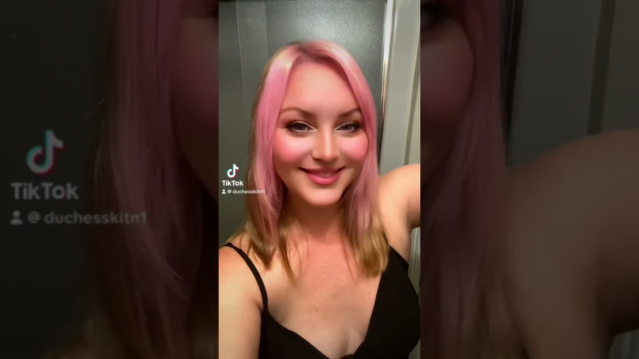 Manic Panic Cotton Candy Pink Hair #manicpanic  #cottoncandypink #pinkhair #pink #duchesskitn #music