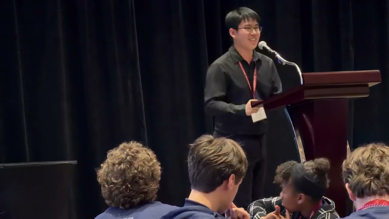 Alex Tran, OR - Caroline D. Bradley Scholar | Class of 2026 | Senior Speech | Pasadena, CA