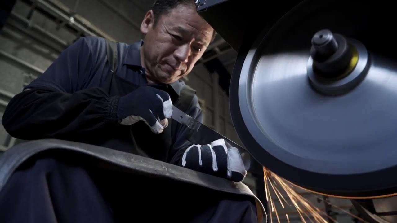 Tojiro Knives: Japan Factory Tour (See How They’re Made!)
