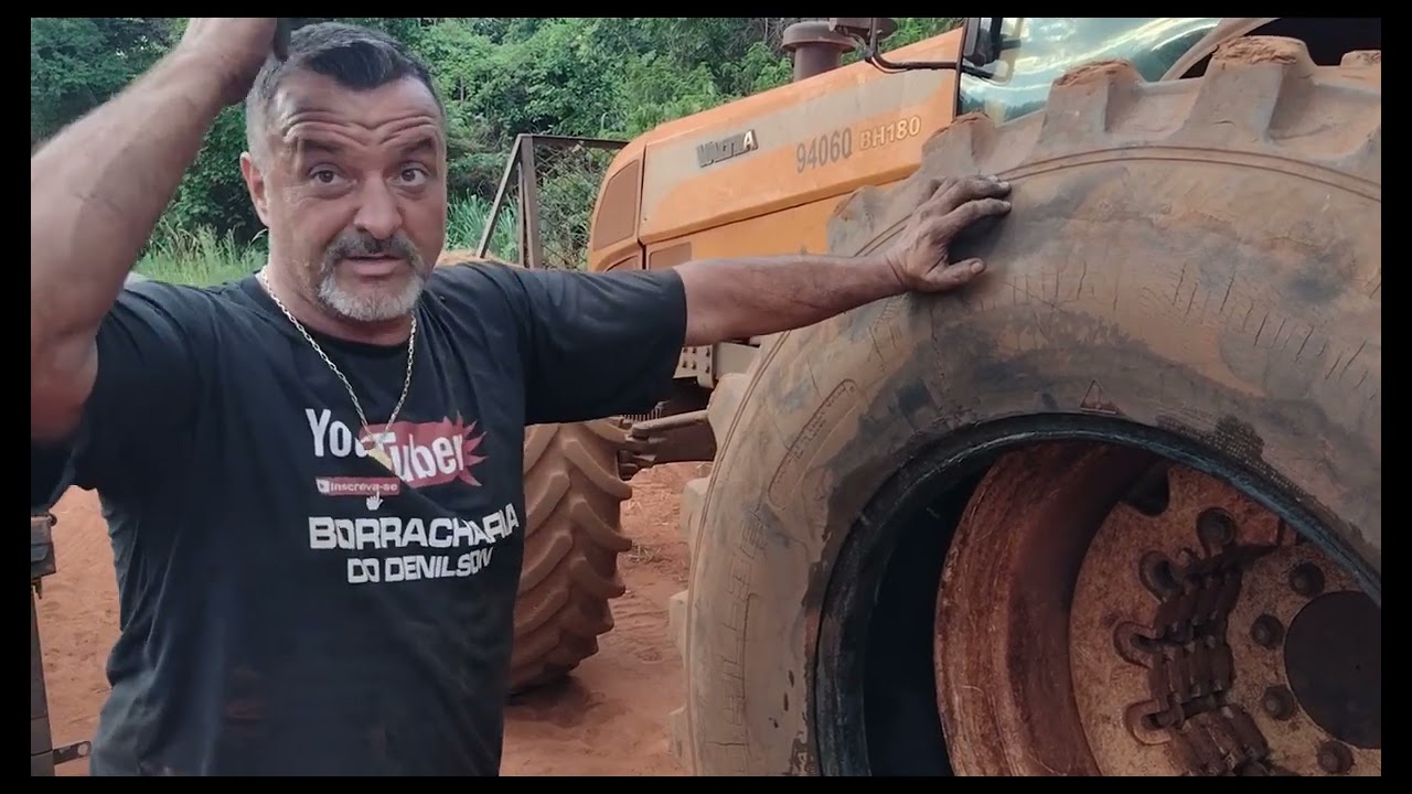 CONSERTANDO PNEU 30-5-32 GOODYEAR NO ULTIMO DIA DE SAFRA  E AGRADECENDO OS NOSSOS CLIENTES