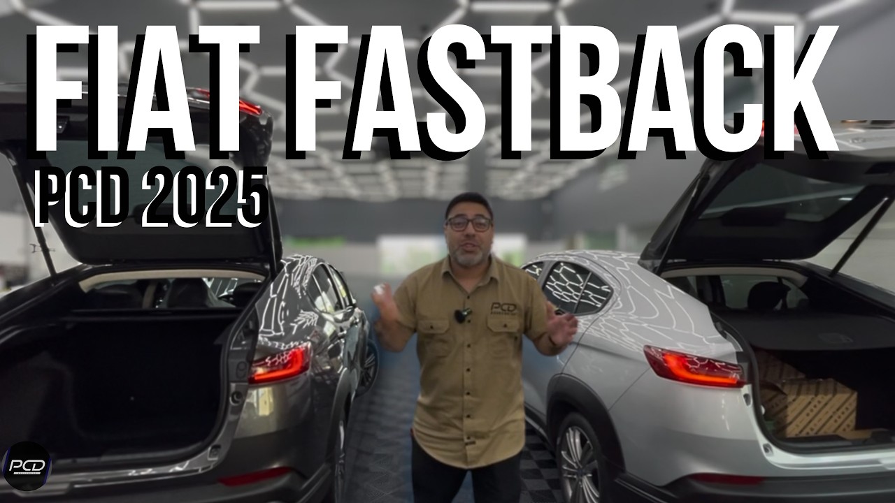 Fiat Fastback PCD 2025 com acessórios de respeito rebatimento,Painel digital,Porta-malas elétrico E+
