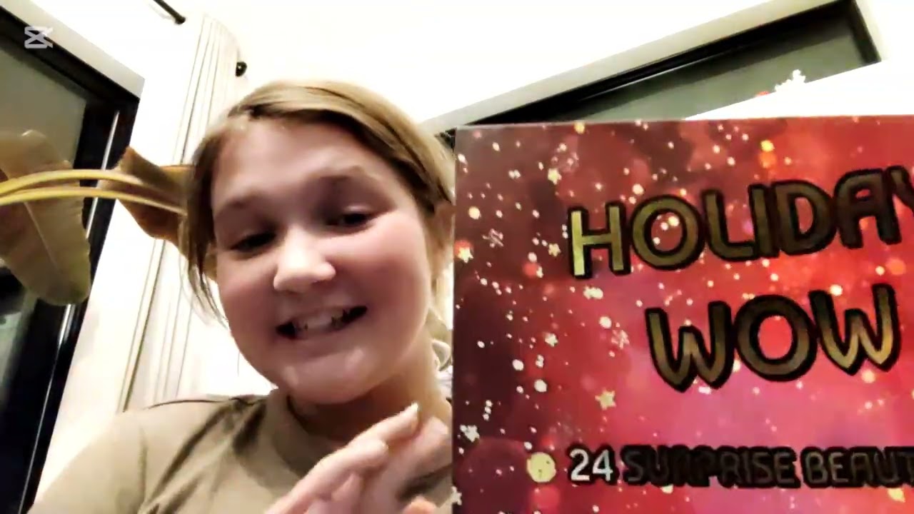 Holiday wow Advent Calendar Day 11 to 17 Christmas vlog day 6