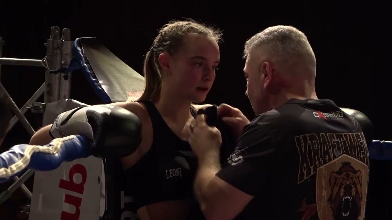 Sina Piontek vs Amy Riffel | K.O.rnhass Fight Night | Full Fight