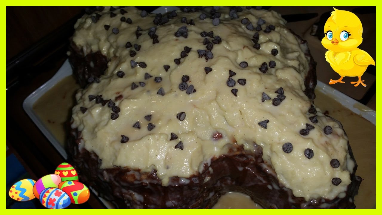 Colomba farcita con crema pasticcera bianca e al cioccolato e con glassa di cioccolato bianco