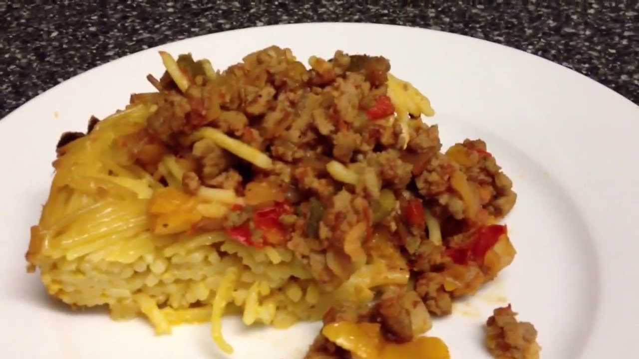 Family Favorite Recipe made Weight Watchers Style! SPAGHETTI RING! SO Delicious!! 5 Point Slice!