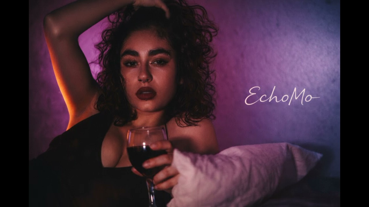 EchoMo – Nonstop Deep House Vibes 2026