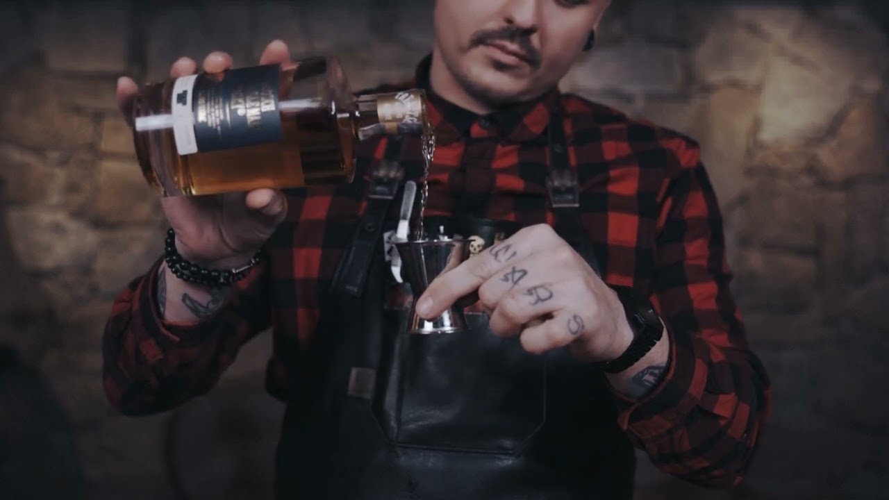 TREBITSCH WHISKEY COCKTAIL - V&Aacute;NOČN&Iacute; FE&Scaron;&Aacute;K