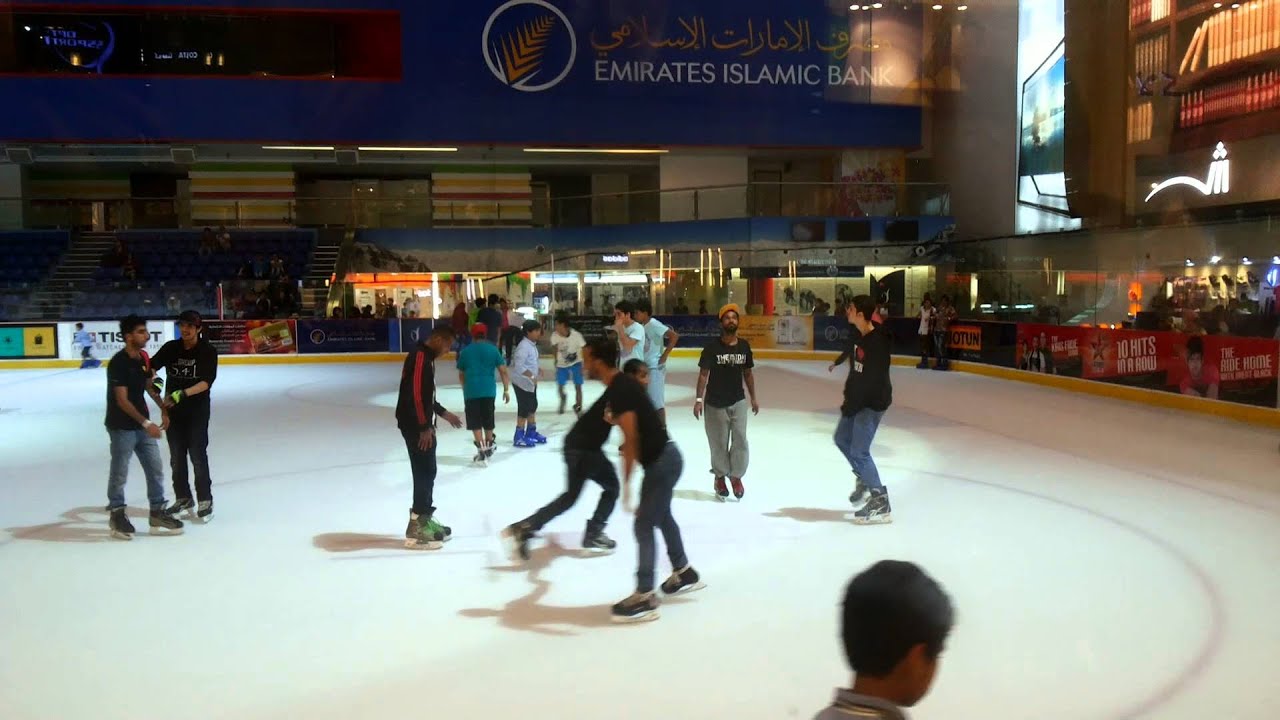 Dubai Mall Ice Rink-Dance 3