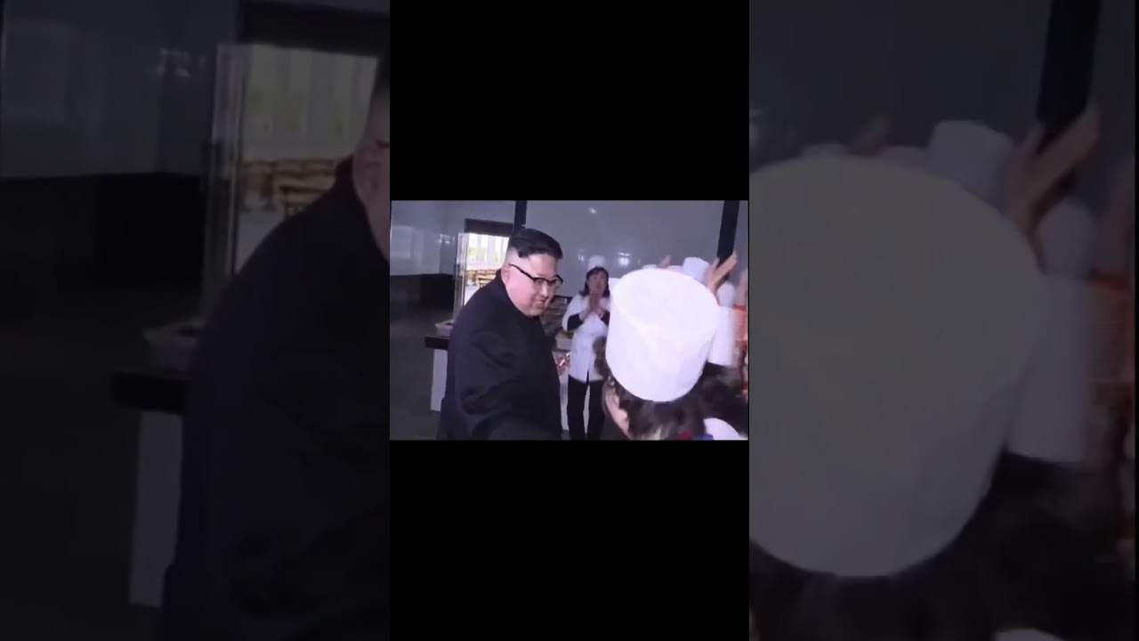 Ким Чен Ын осмотрел пищевой завод; рабочие встретили его со слезами на глазах. #kimjongun