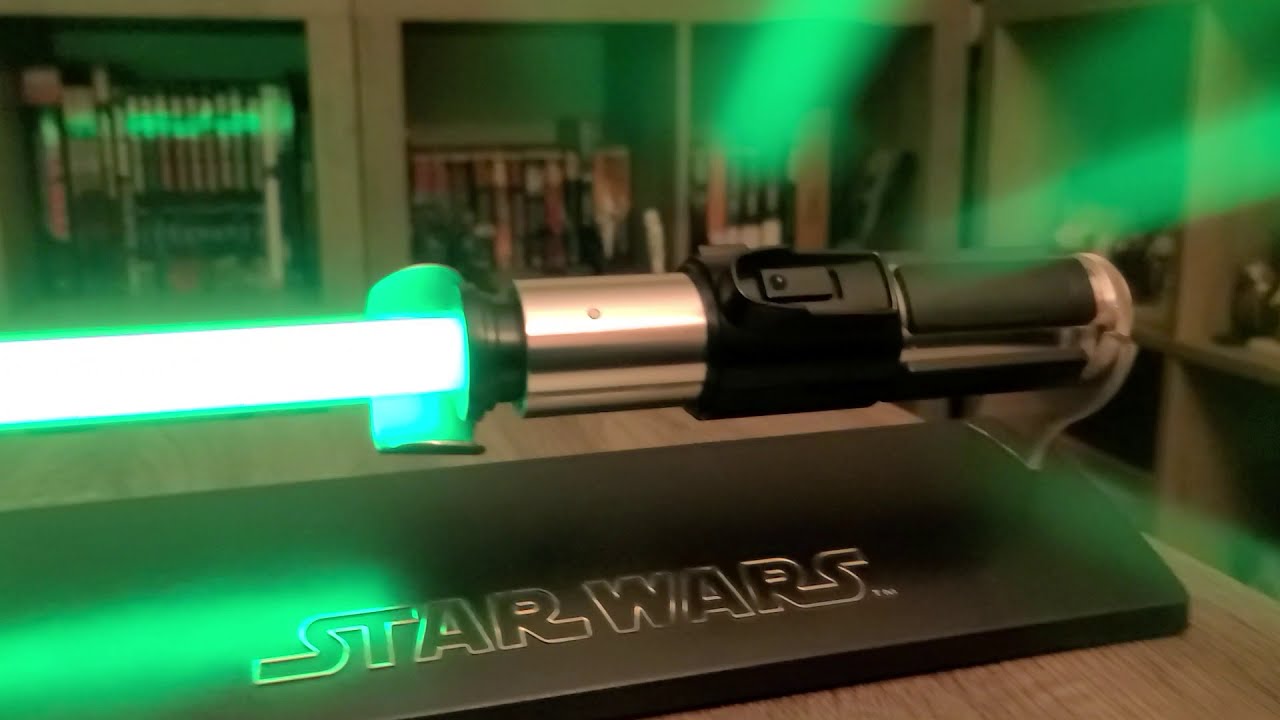 STAR WARS YODA'S LIGHTSABER HASBRO SIGNATURE SERIES