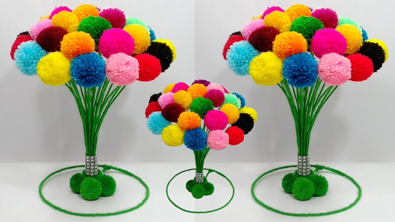 बची ऊन के टुकड़ों से गुलदस्ता बनाने का आसान तरीका/DIY EASY WOOLEN FLOWERS GULDASTA/FLOWER VASE CRAFT