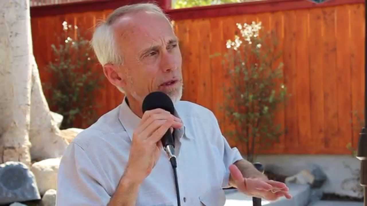 Buzzbands.la founder Kevin Bronson
