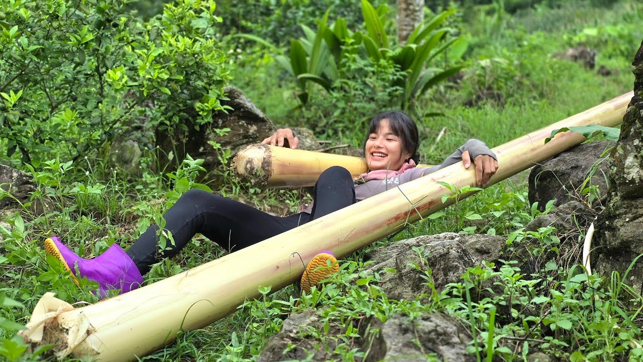 This girl's life is not easy#farming#farmlife#garden#farm