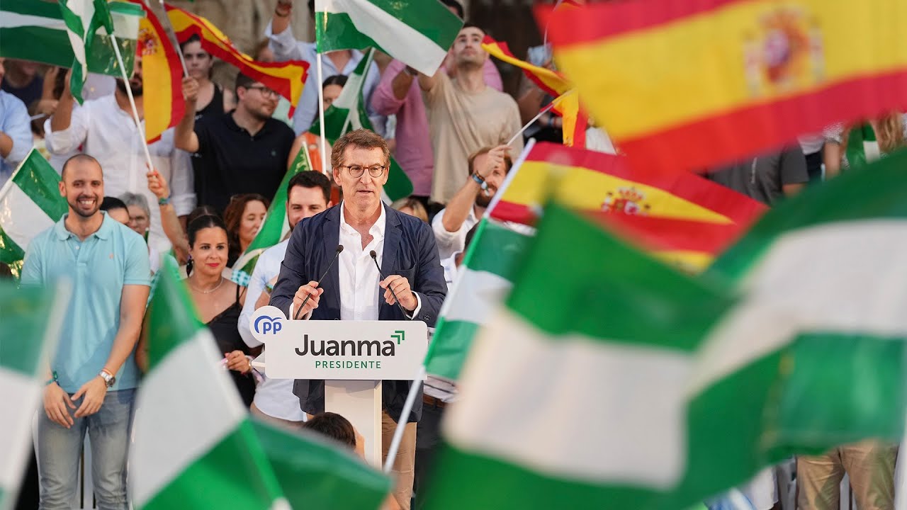 Alberto Núñez Feijóo participa en un mitin en Almería