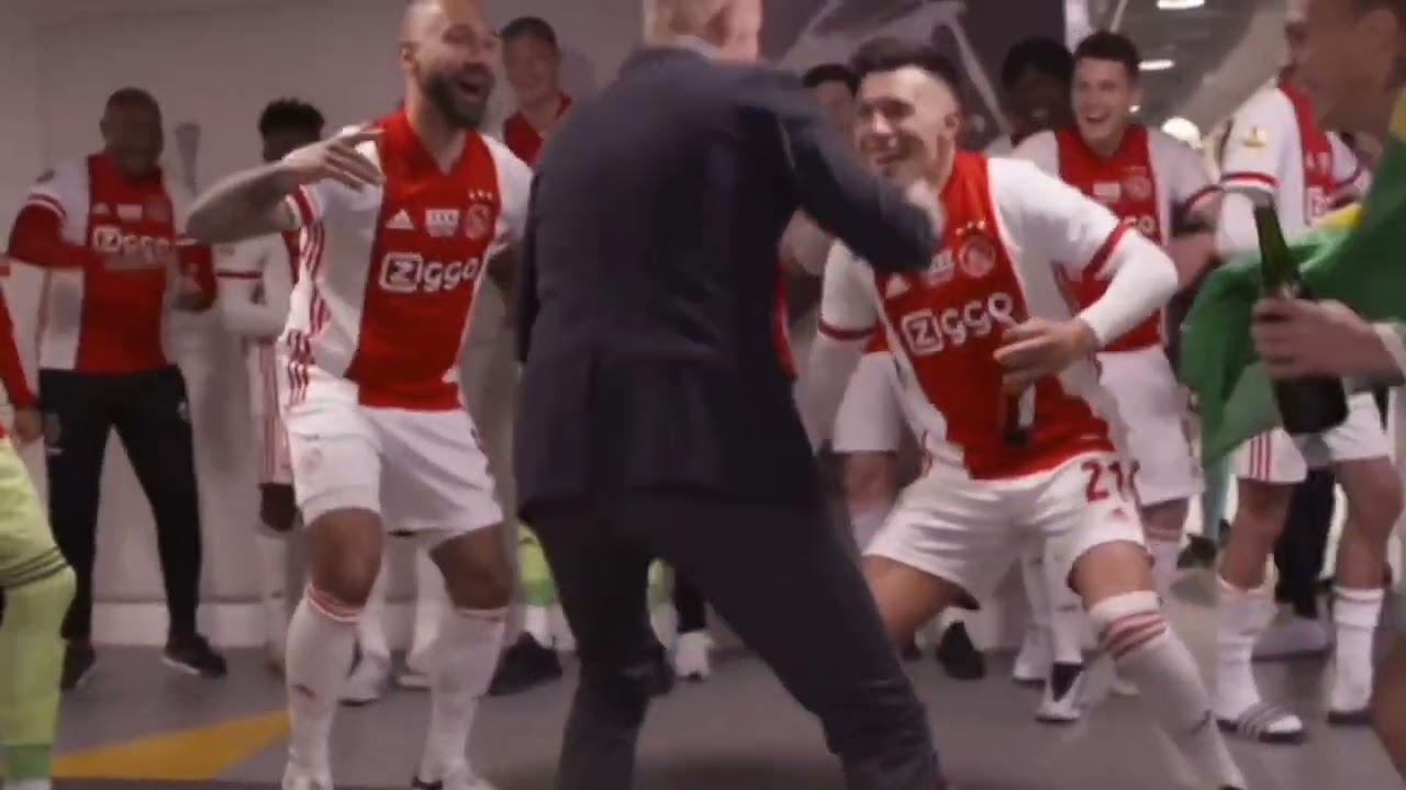 Erik Ten Hag Dancing - Pepas - Farruko - The 10 Hag Dance - TEN HAG DANCING LIKE A CHAMPION